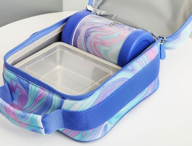 how to clean a lunchbox