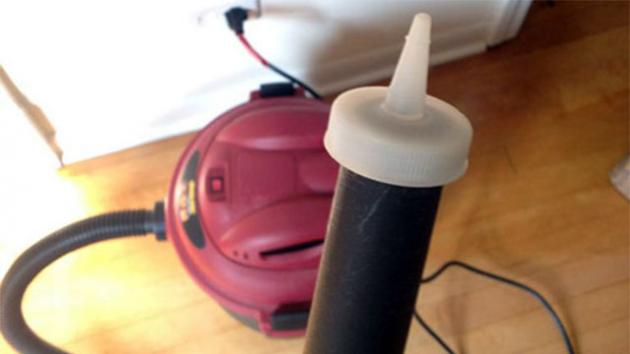 vacuum cleaning hack